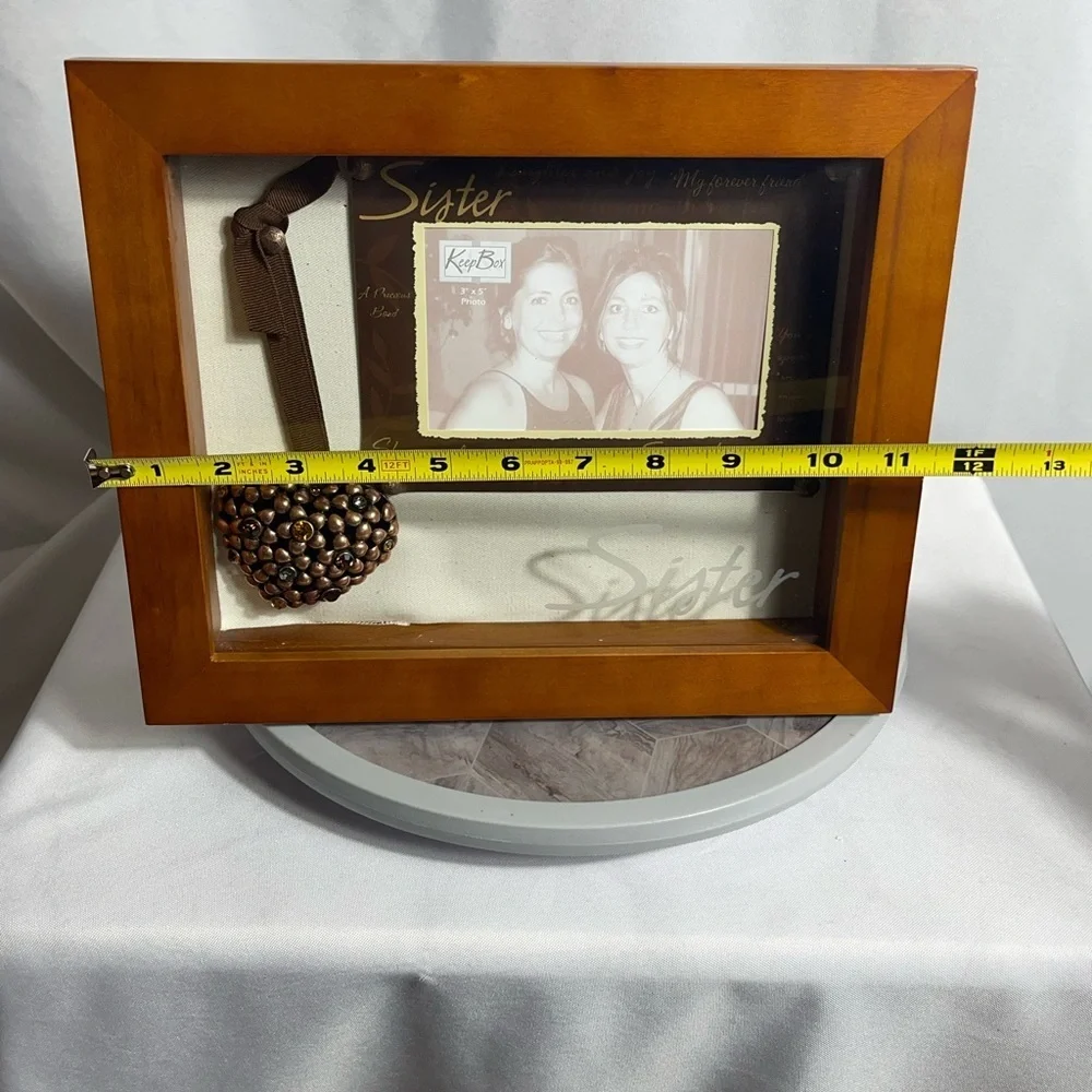 Pavilion Gift 2006 Sister Shadowbox Frame with Hanging Heart  Photo